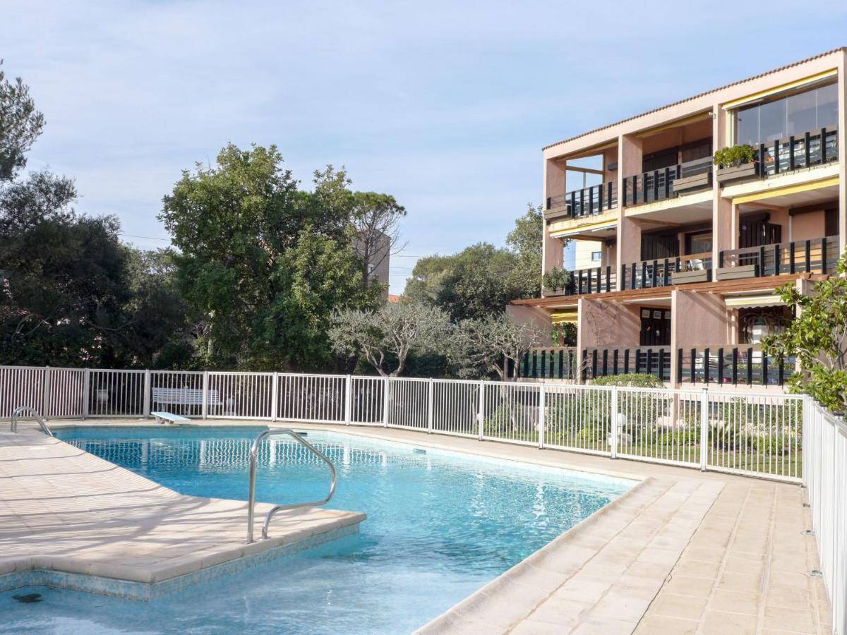 Studio Les Caroubiers-1 By Interhome Saint Aygulf Zewnętrze zdjęcie
